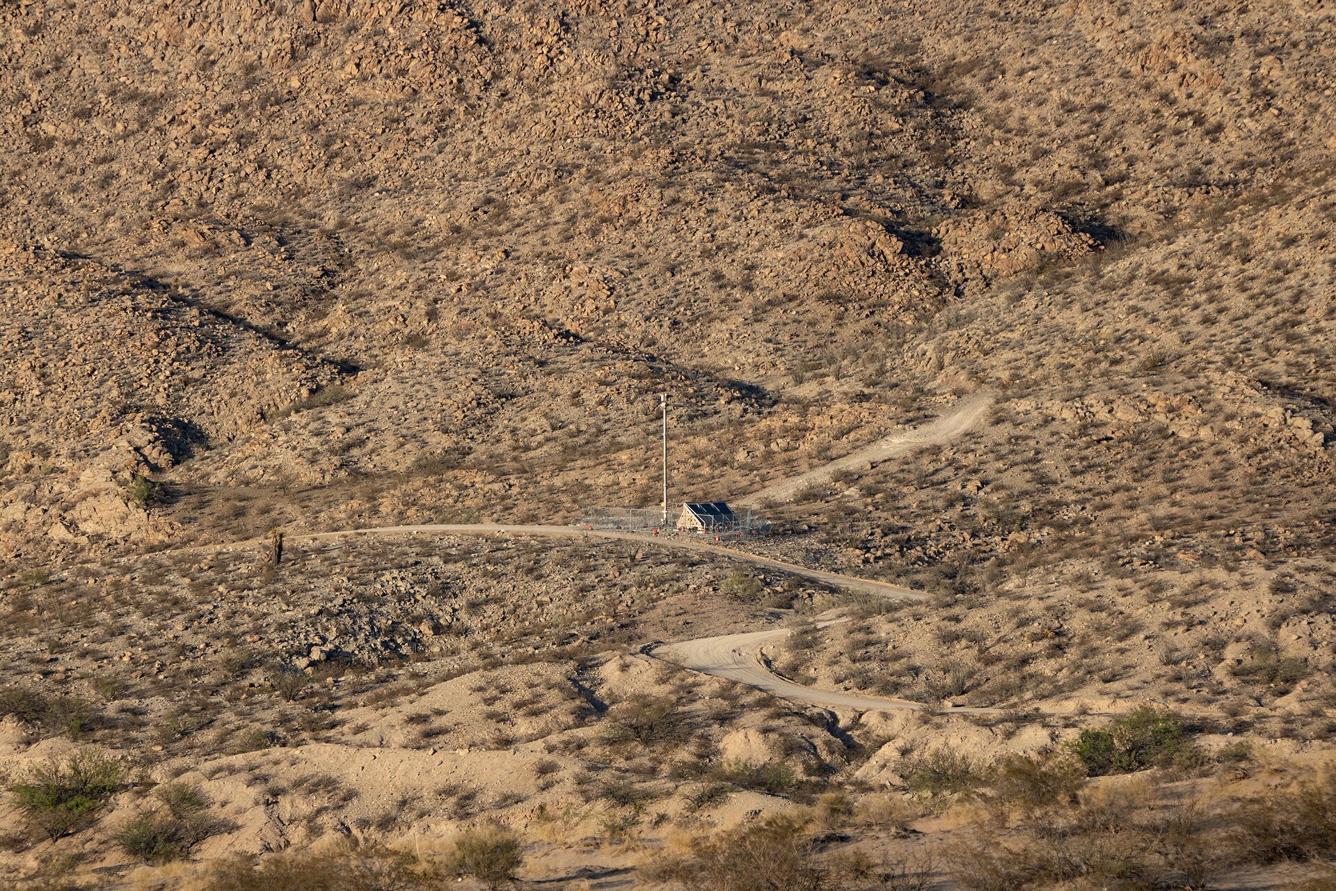 Anduril autonomous surveillance tower, Sunland Park, New Mexico